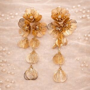 Zara Kate Middleton cascading floral earrings